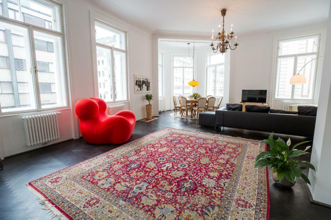 Grand Soho Apartment Vienna Exterior photo